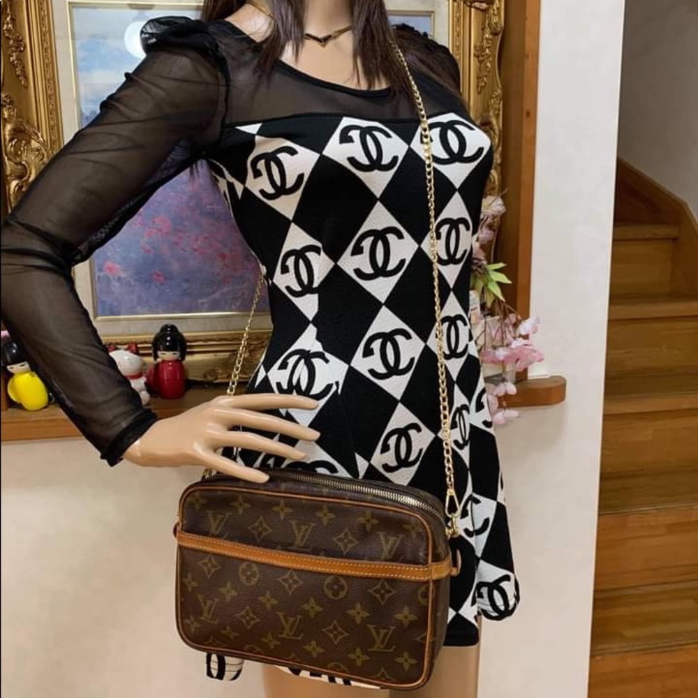 Preloved Authentic LV Monogram Crossbody/Sling. - Picture 14 of 14
